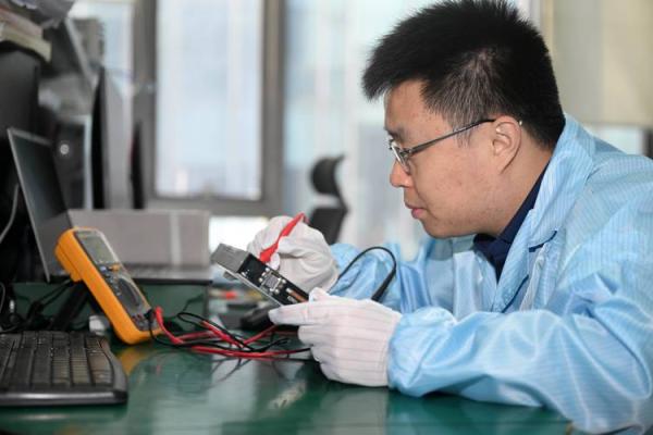 揭秘19585年命运：星辰大海下的生命启示