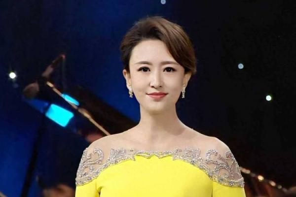 1998年出生的女性，命中注定的光芒与挑战