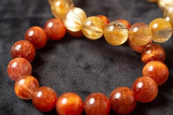 命理与水晶：如何选择适合自己的水晶，助你提升运势！