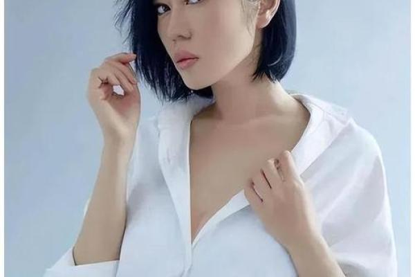 命理揭秘：从上格看富贵之路，探索命运的奥秘与人生的辉煌