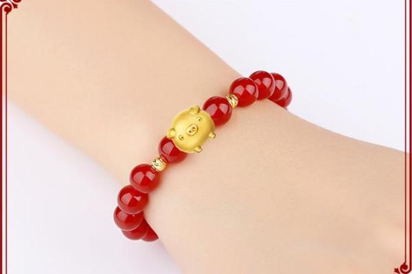 猪年金命的人适合佩戴哪些饰品,提升运势与福气? 猪年金命的人适合佩戴哪些饰品,提升运势与福气?