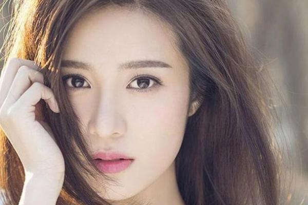 揭秘富贵命格女性:她们的气质与成功之道 揭秘富贵命格女性:她们的气质与成功之道