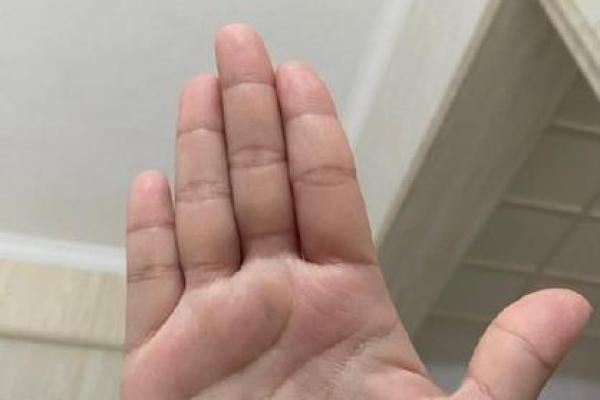 揭秘：如何从手相看出你是否有土豪命，过上奢华生活！