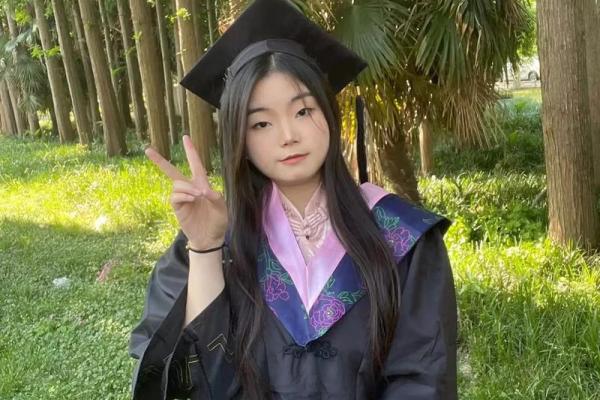 男女命卦的奥秘：如何通过命卦解读人生的各个阶段