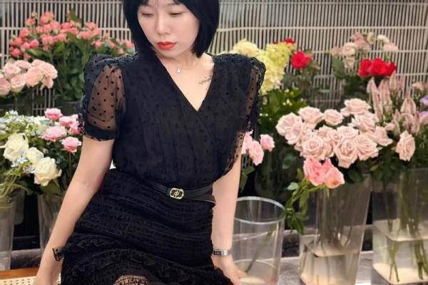 破解命犯桃花的秘密：佩戴哪些饰品助你化解情感烦恼！