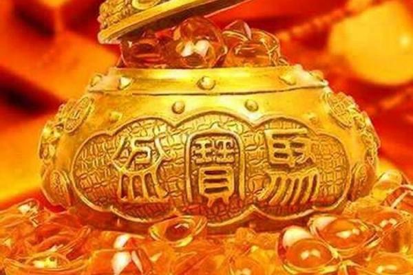 海中金女命的运势与旺势解析：如何掌握人生的黄金之路