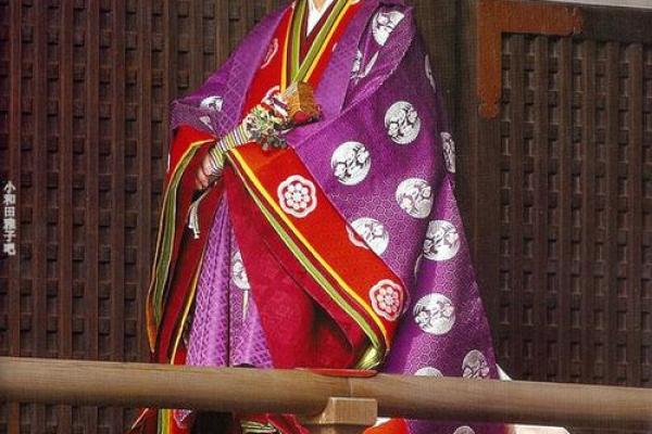 古代命妇去世之时的服饰与礼仪解析