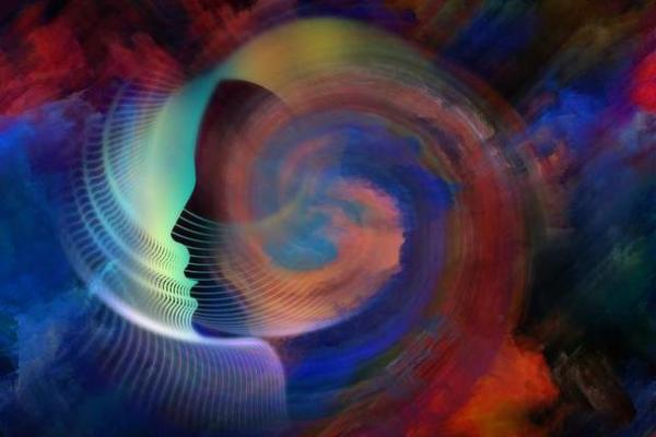 人与命运的潜在联系：决策、环境与自我意识的交织