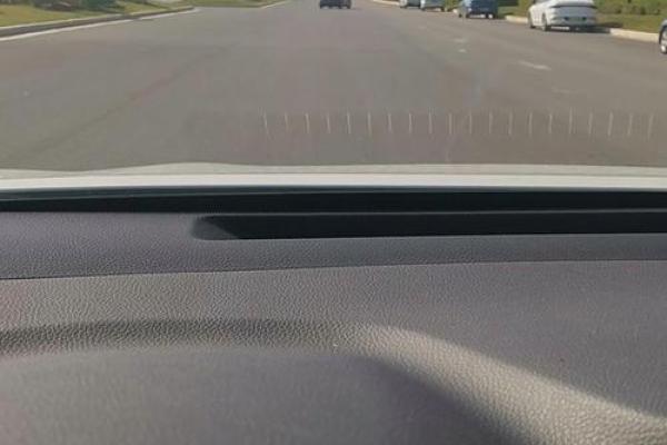 属鸡火命的幸运色：绚丽多彩的生活选择