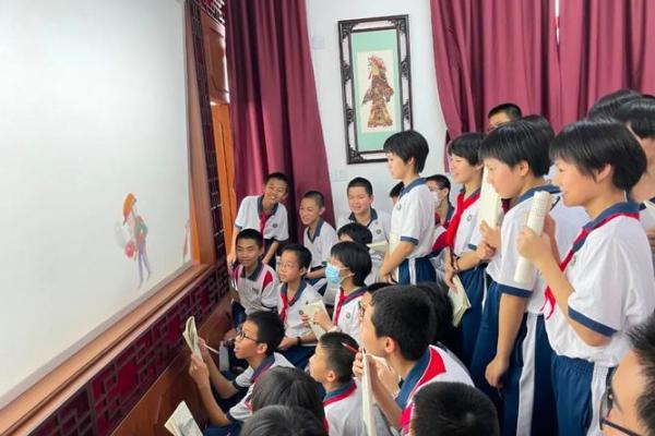 为什么有人出身富贵命？探析命运与环境的奥秘