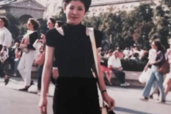 军官干部妻子的命运解析：从命理看背后的故事与魅力