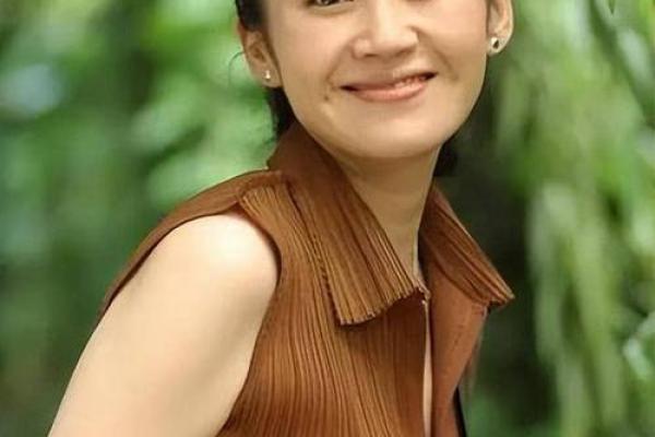 许晴为何被称为“公主命”？探究她背后的优雅与传奇生活