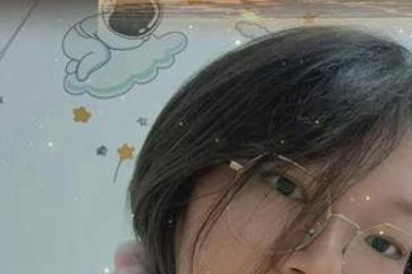 2020鼠女孩的命运解析：探索人生的可能性与挑战