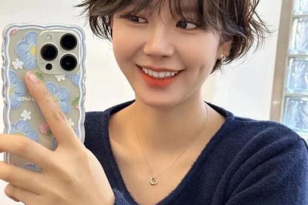 木命人的发型选择：展现自然气息与个性魅力