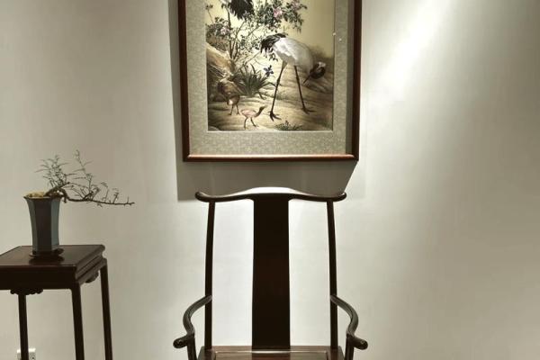 探秘土命家具：适合的颜色与摆放技巧解读
