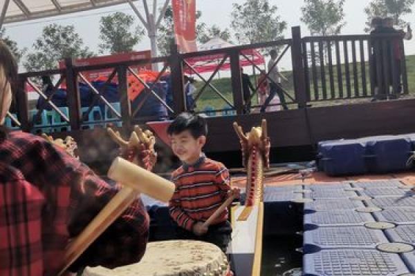 父母离婚的孩子命运：重建自我与希望之光的旅程