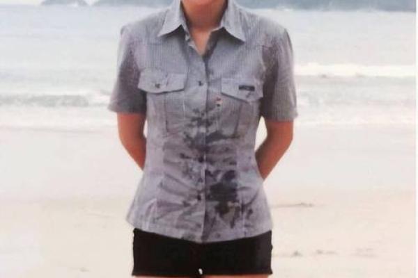 属小龙的女人命运解析：智慧与美丽交织的传奇人生