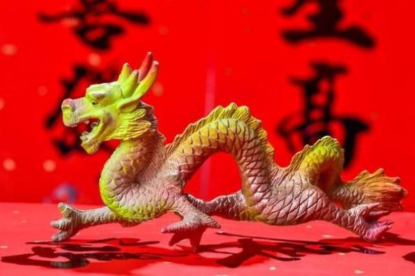 11月出生的龙：命运与性格的独特交融
