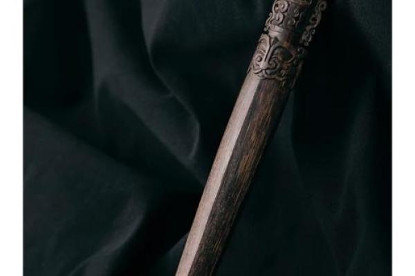 火命人应该佩戴的佛教法器与寓意探讨
