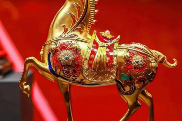 根据命里带金，送什么礼物最合适？探秘吉祥礼物！