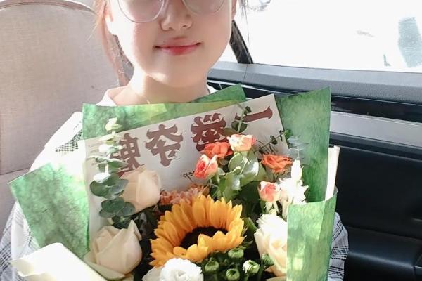 鲫鱼嘴巴的人是什么命：探索人生的独特视角与命运轨迹
