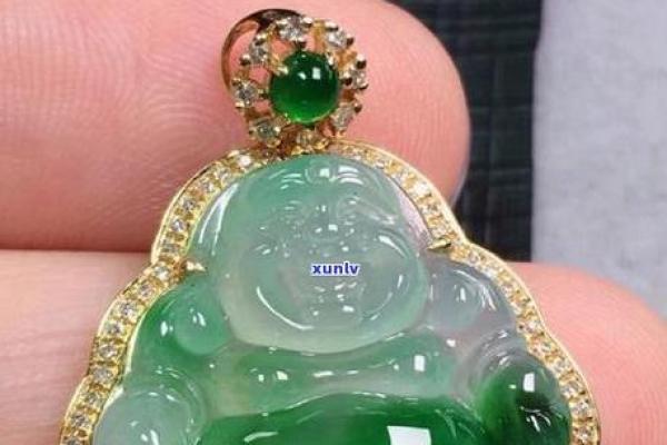 翡翠水命：适合佩戴的颜色与风水搭配探讨