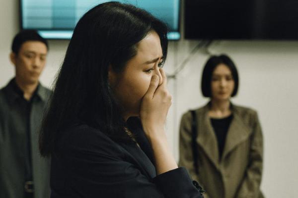 女人生女儿的命运解析：她们的生活与情感之旅