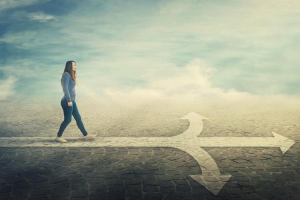 未满18岁,青春的命运之旅与成长的挑战 未满18岁,青春的命运之旅与成长的挑战