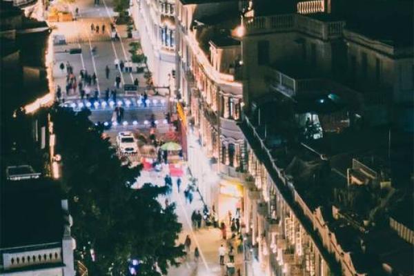 2003年正月十六：历史的回溯与传统的延续