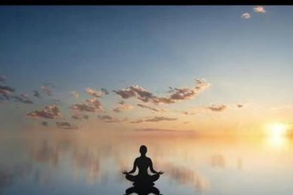 2023年34岁猪的命运：生财之道与人生选择的指引