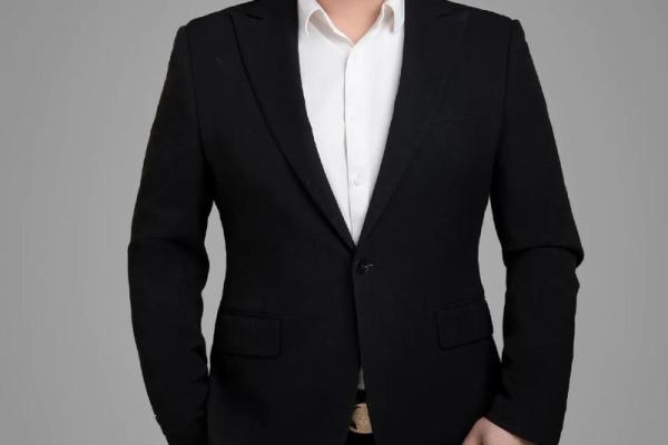 猪年出生的63属猪人命运解析：运势、性格与人生轨迹