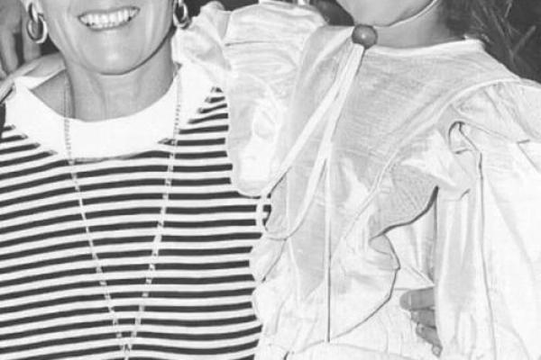 探究天生克父母命理：命运与亲子关系的奇妙交织