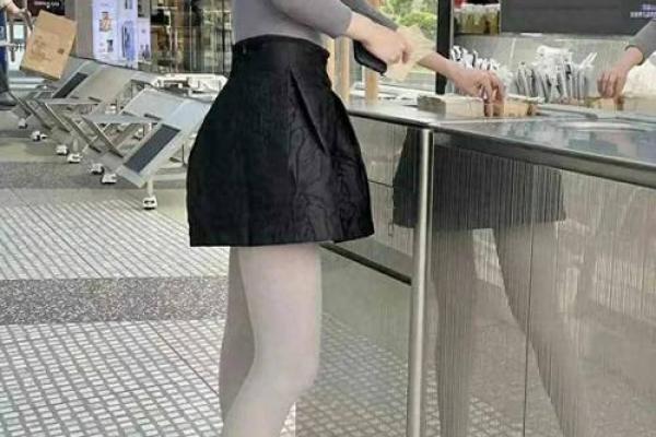 平命人的色彩之道：如何选择适合你的颜色提升运势