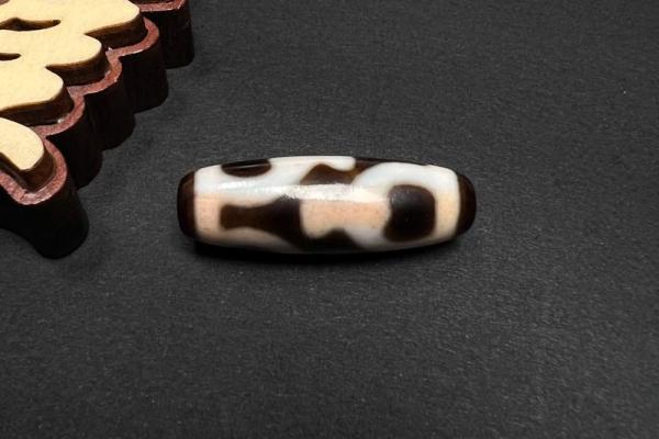 金命人士最适合佩戴的珠宝推荐与解析