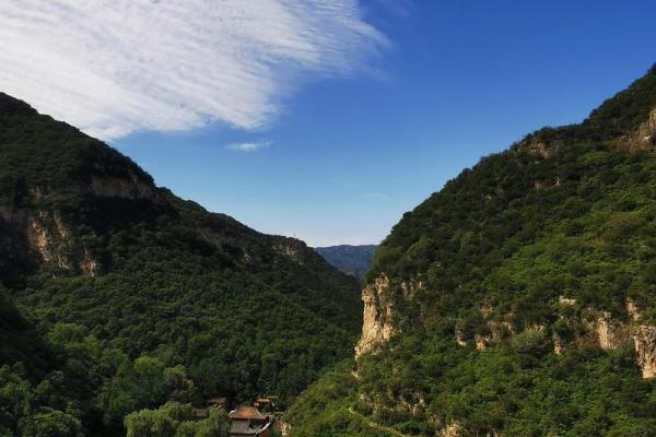 探寻“公卿之命”的真谛：无法言说的宿命与荣耀