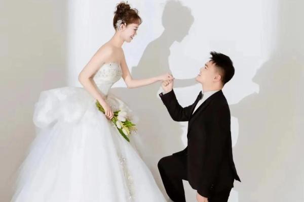 探索2005年腊月十三的命理之谜与年末反思