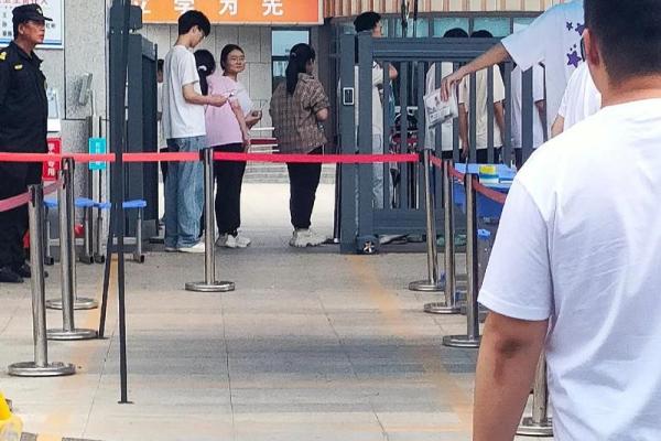 为水命男孩取小名的绝佳指南，让孩子在未来如鱼得水！