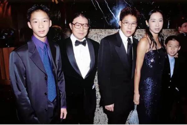 朱玲玲:命运的捉弄与人生的反思 朱玲玲:命运的捉弄与人生的反思