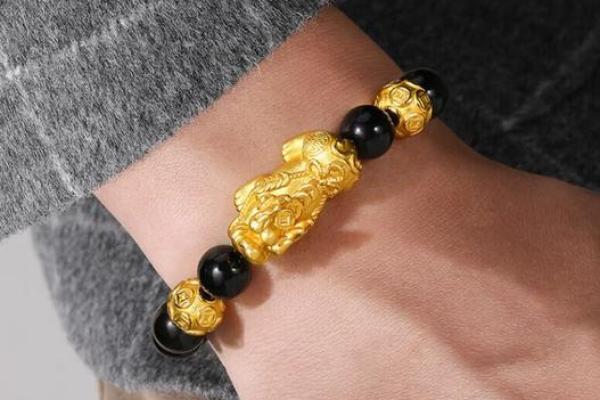 帝王之命:如何选择合适的貔貅配饰 帝王之命:如何选择合适的貔貅配饰