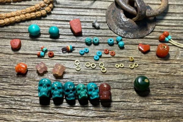 土命人最适合的文玩配饰及其背后的寓意