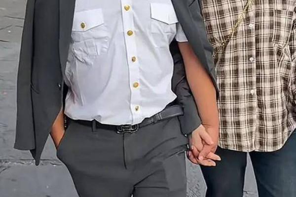 命悬一线：人生的变幻与机遇之舞