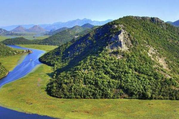 揭秘2013年水蛇命的特征与运势分析，助你掌握人生密码！