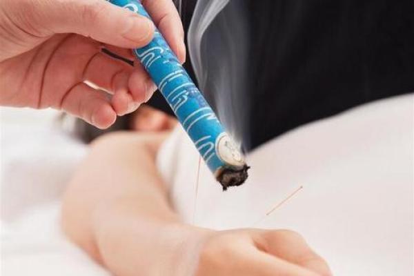 探索艾灸命门的神奇疗效，助你健康长寿！