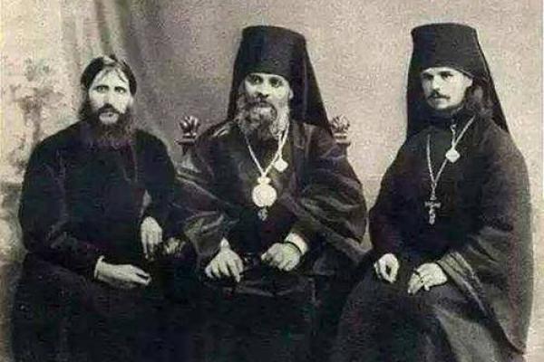 命硬的人适合佩戴什么？探索五大推荐饰品！