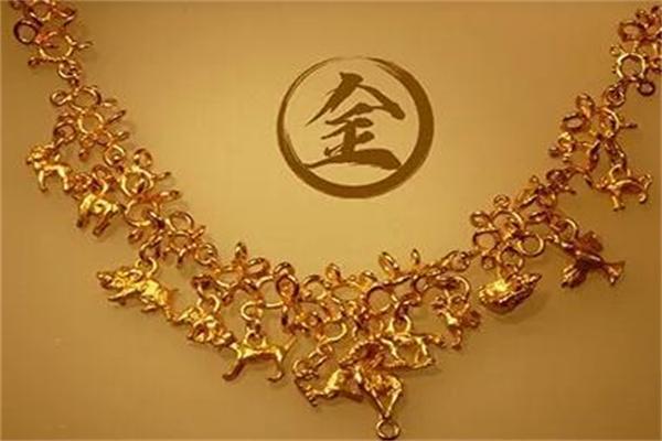 金命人适合的颜色与生活中的风水运用探讨