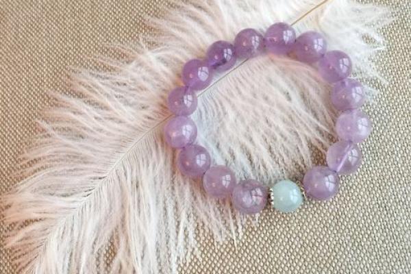 水命之人的护身符：哪些宝石能助您更顺畅地航行人生之海？