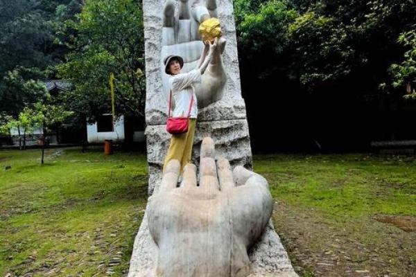 爬滑石的人生哲学：追寻内心的宁静与成长之路