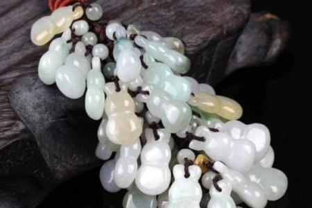 阳土命之人适合的佩戴物品：解析与推荐