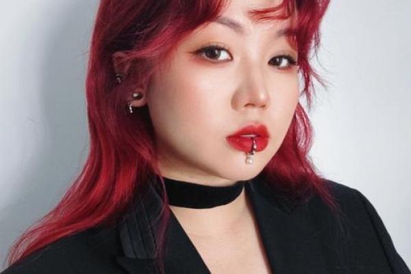 水命者最佳发色选择:如何通过头发颜色增强气场与运势 水命者最佳发色选择:如何通过头发颜色增强气场与运势