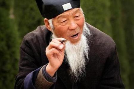 龙年卯时出生男命解析：人生运势与性格特征的深度剖析